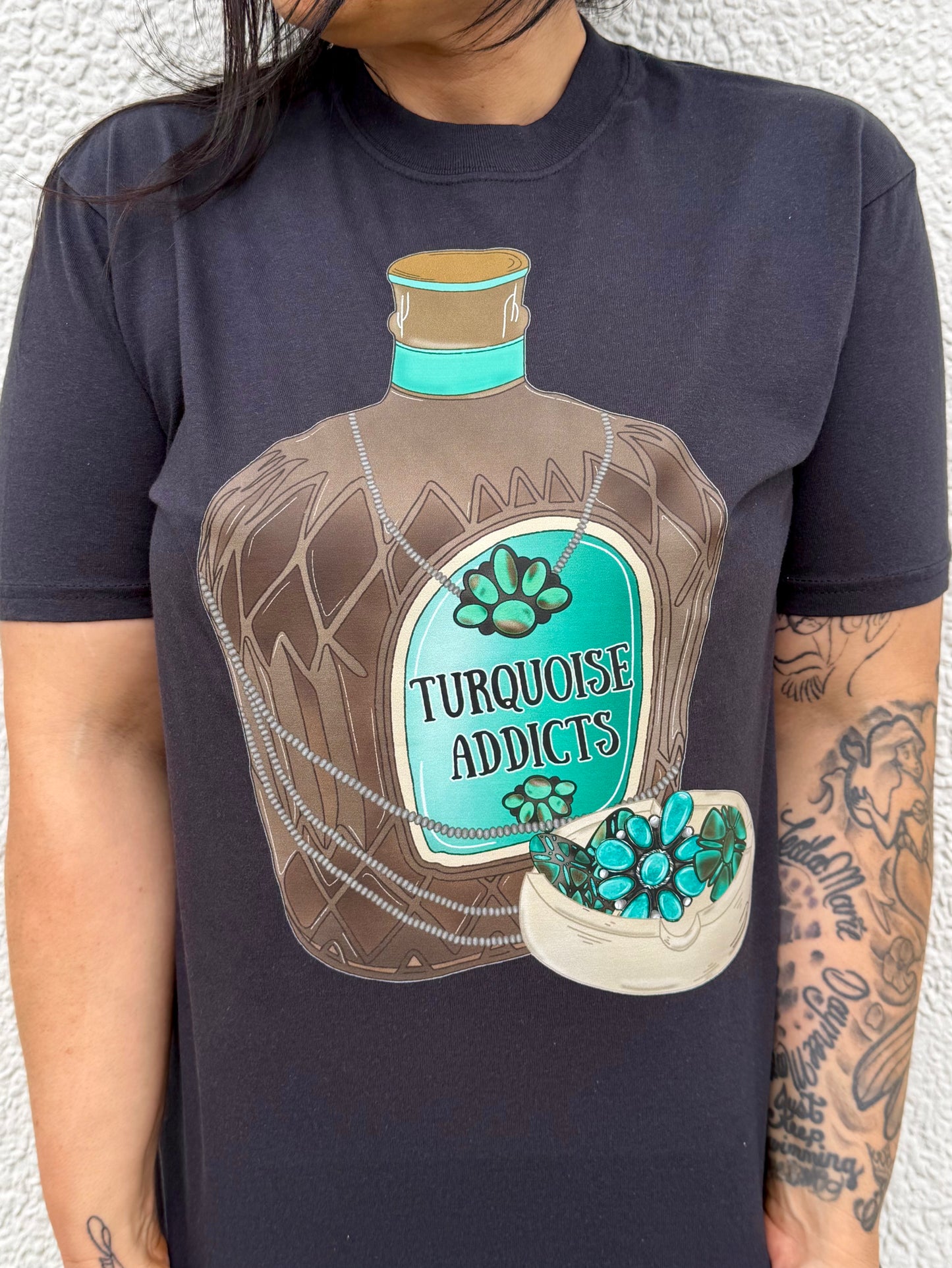 Turquoise Addicts | Comfort Color Graphic Tees