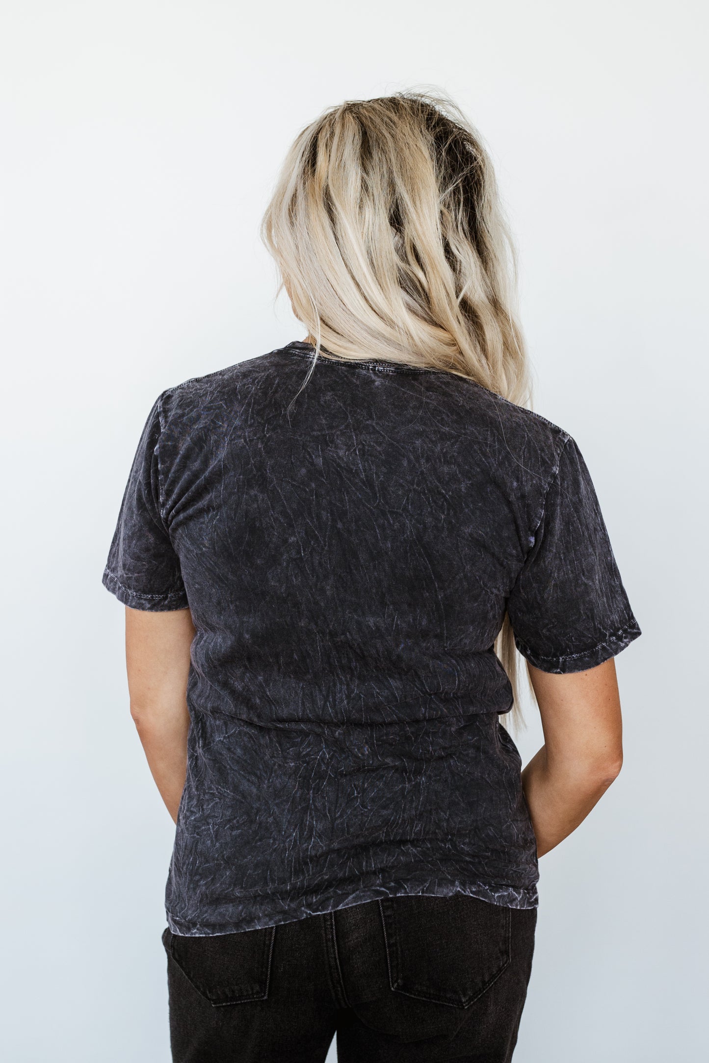 Buffalo Graphic Boyfriend Tee – Mineral Washed