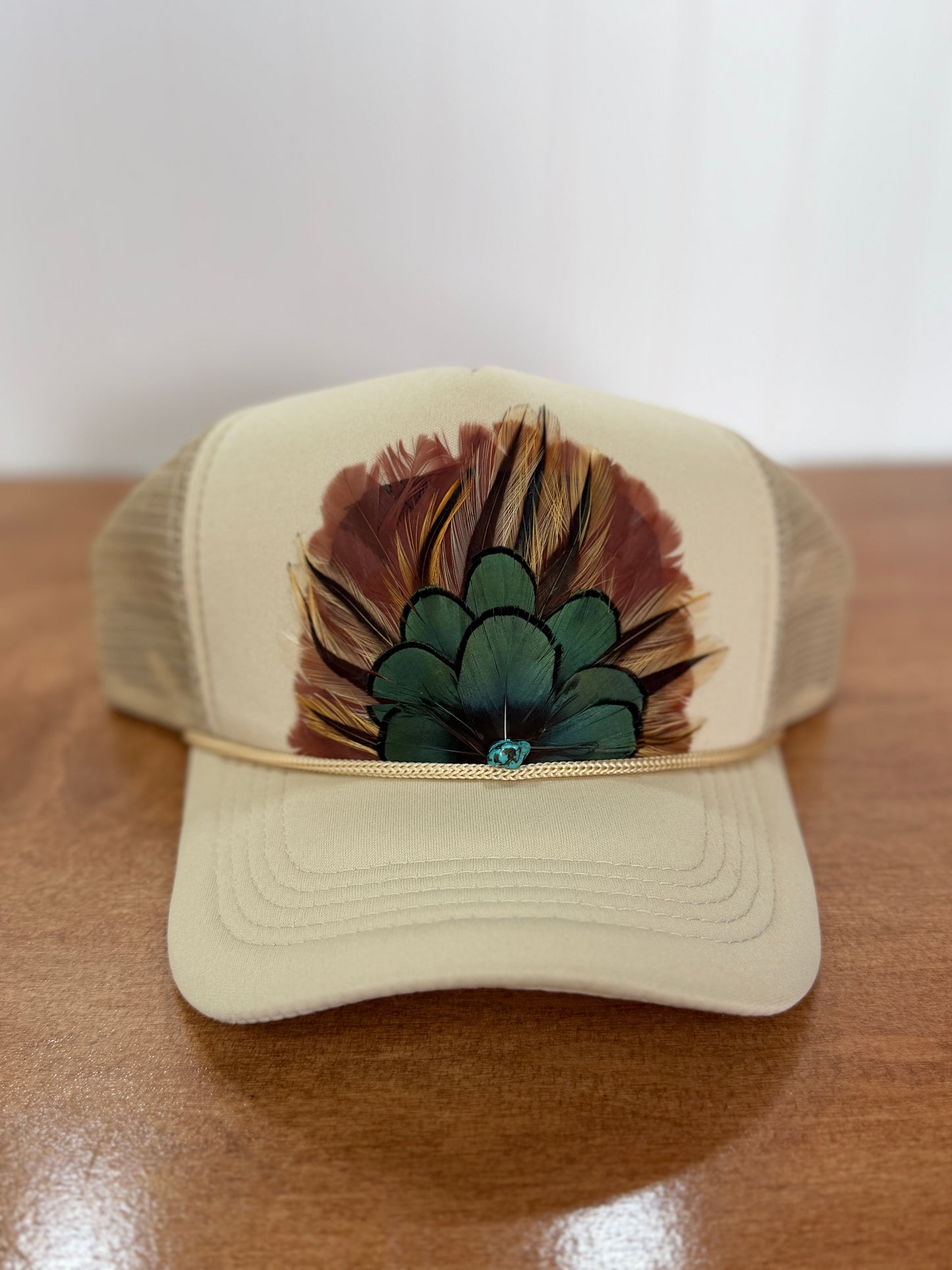 Black Feather Detailed Trucker Hat