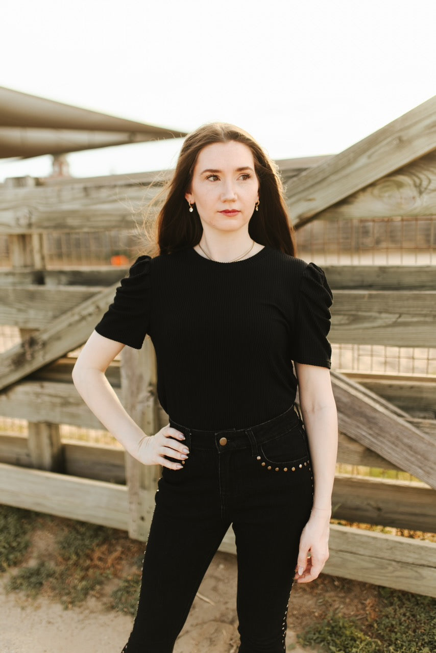 The Rodeo Darling Ribbed Puff Sleeve Top