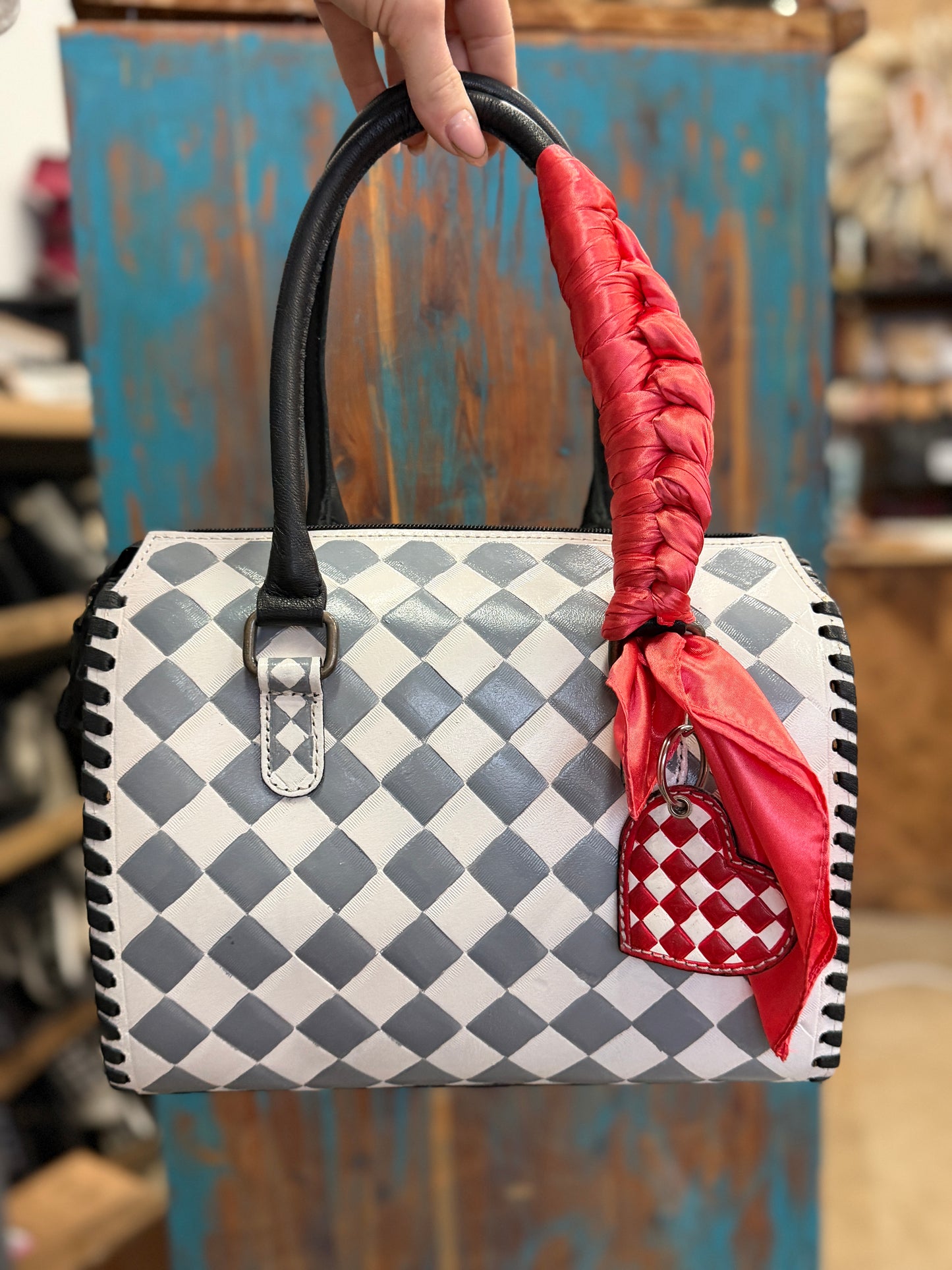 Grey Checkered Medium Sized Speedy