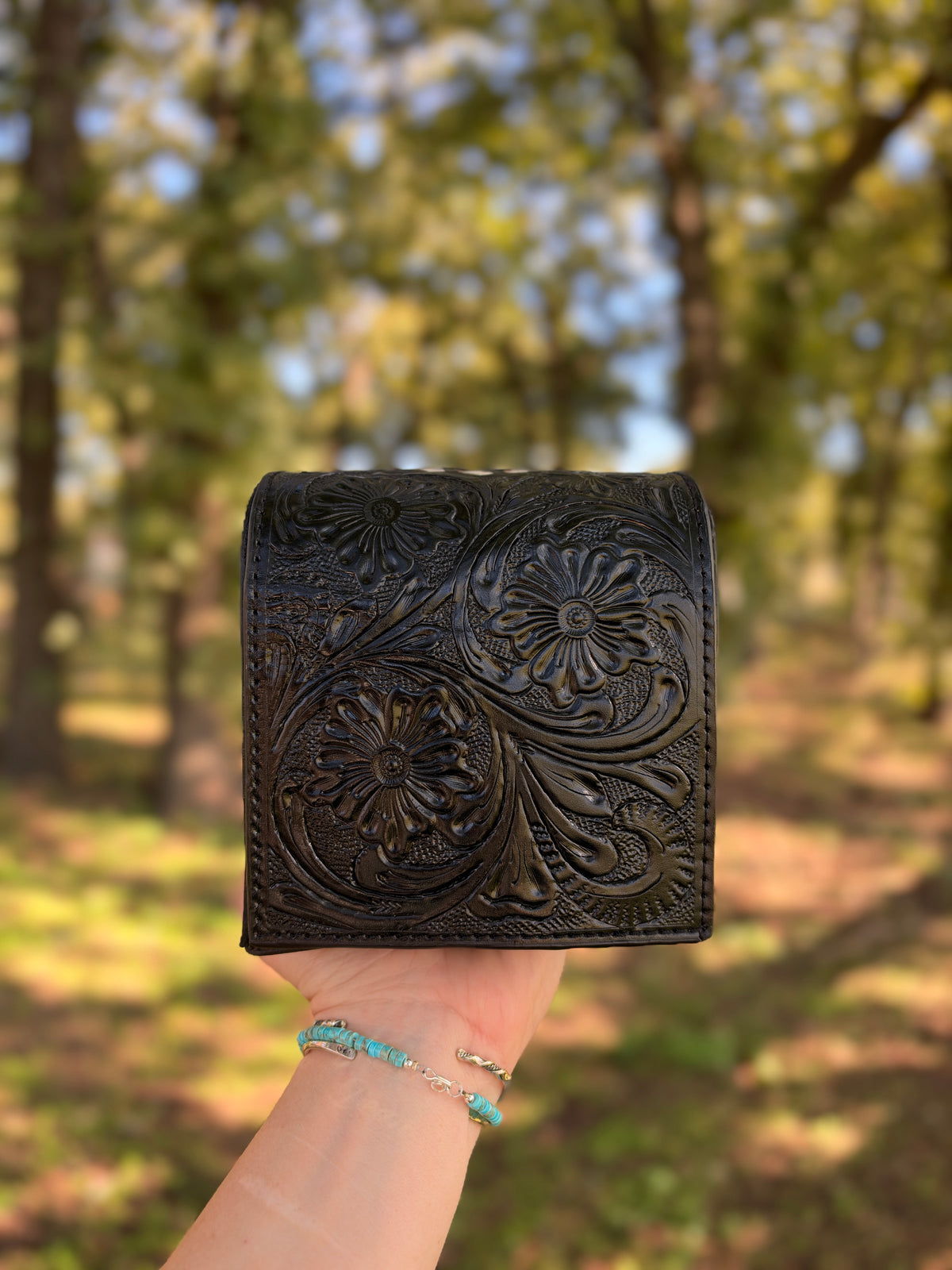 Western Floral Tooled Leather Tissue Box Cover
