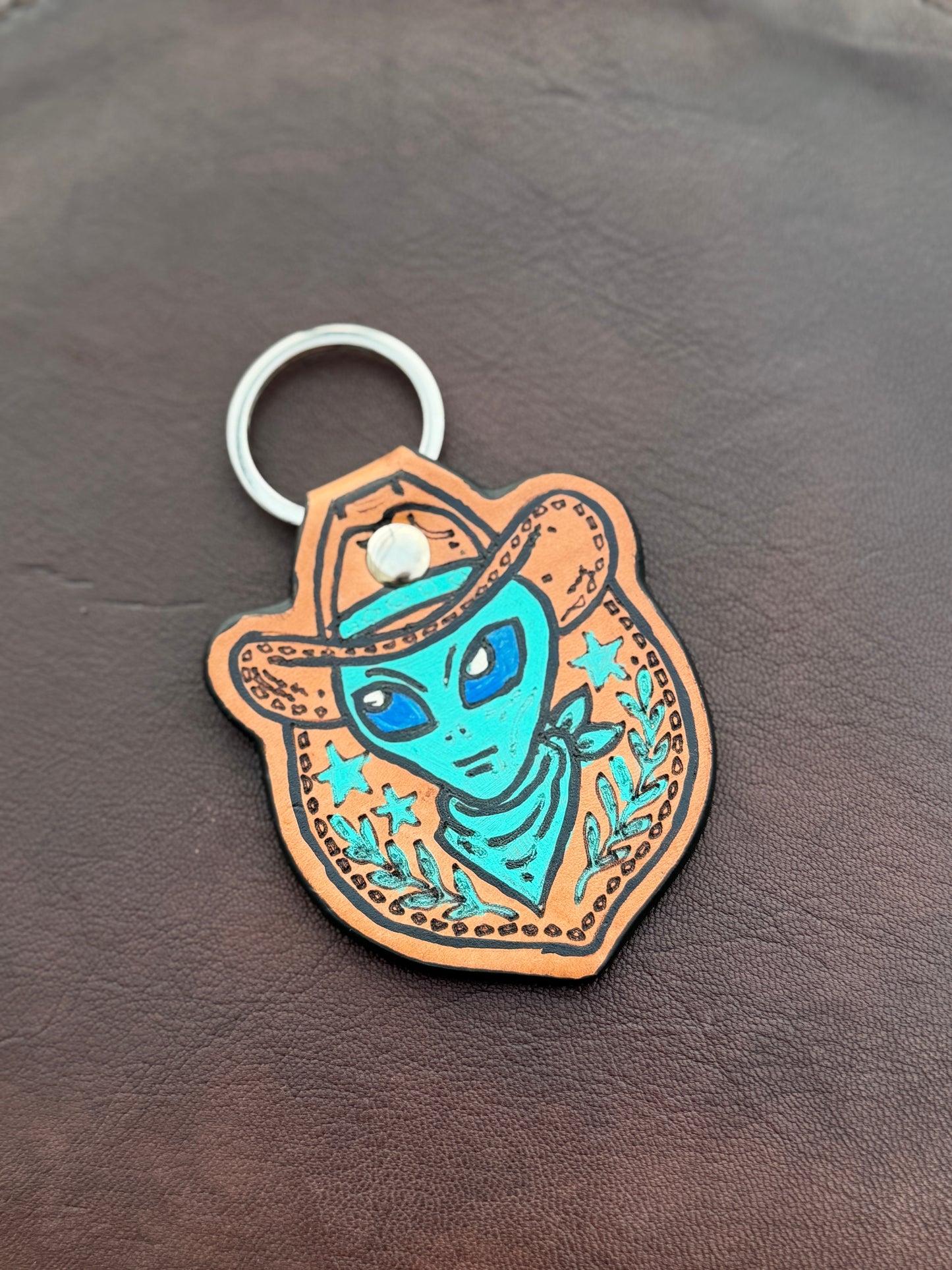 👽 Alien Alan Leather Keychain