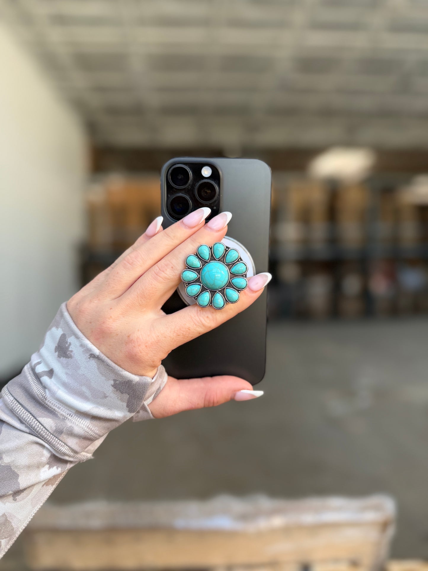 Turquoise Stone Concho MAGSAFE Phone Grip