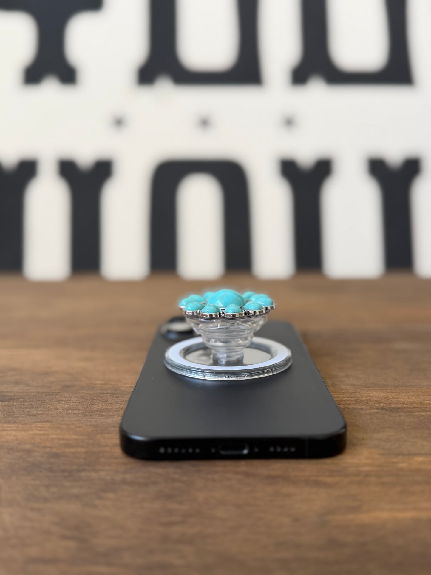 Turquoise Stone Concho MAGSAFE Phone Grip