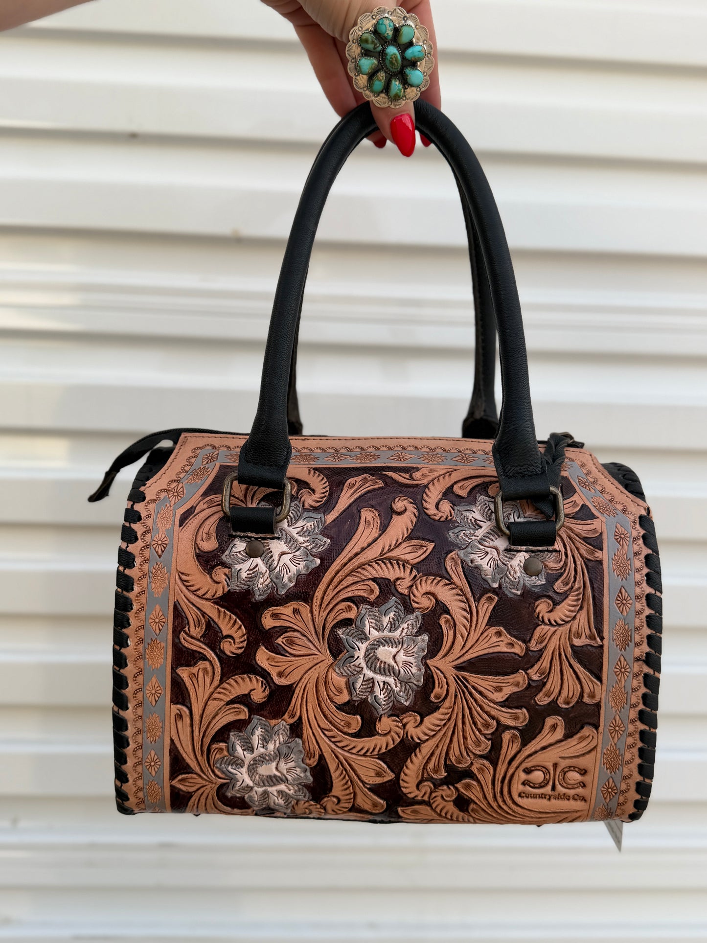The Midnight Magnolia Speedy