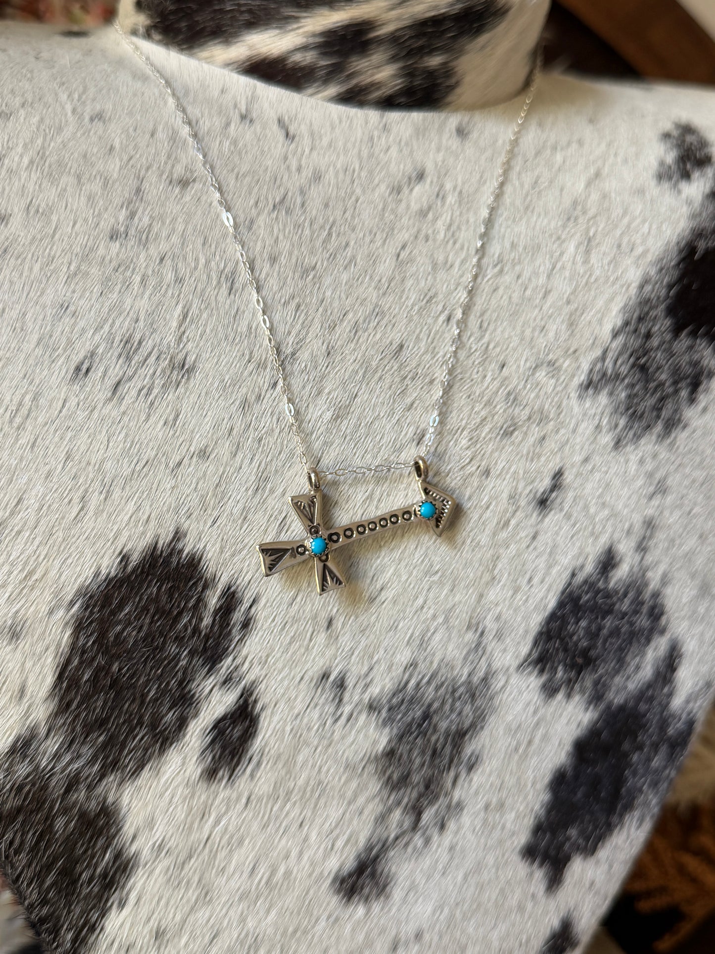 Kingman Turquoise Sterling Silver Cross Arrow Necklace – Native Made by Myra Benally
