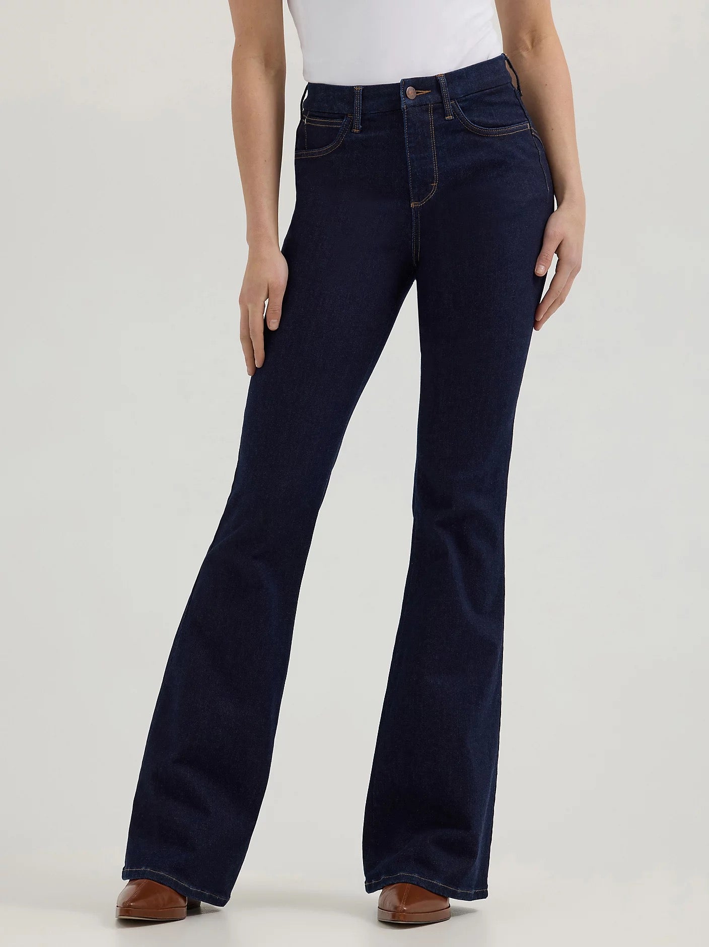 Wrangler High Rise Super Stretch Adalyn Bespoke Flare Jean