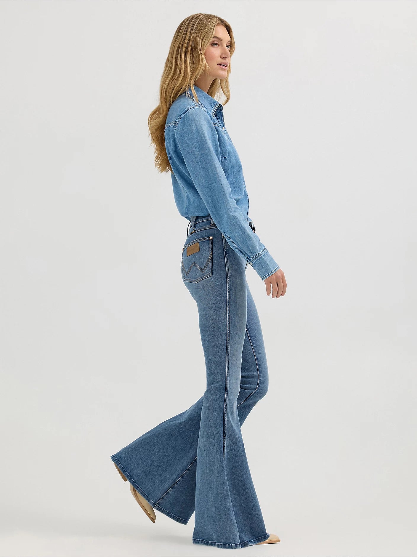 Wrangler X Lainey Wilson Daydream Flare Bell Bottom Jeans