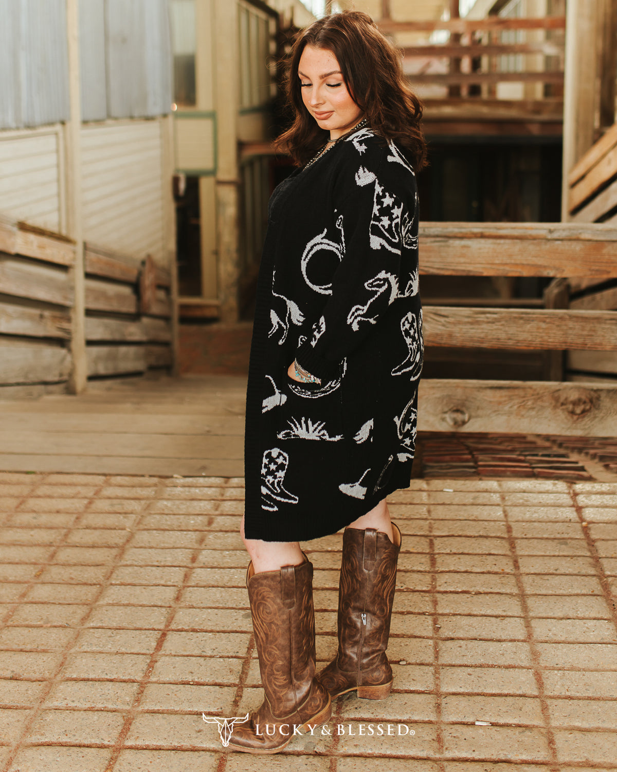 Wild West Cozy Oversized Cardigan – Black & White