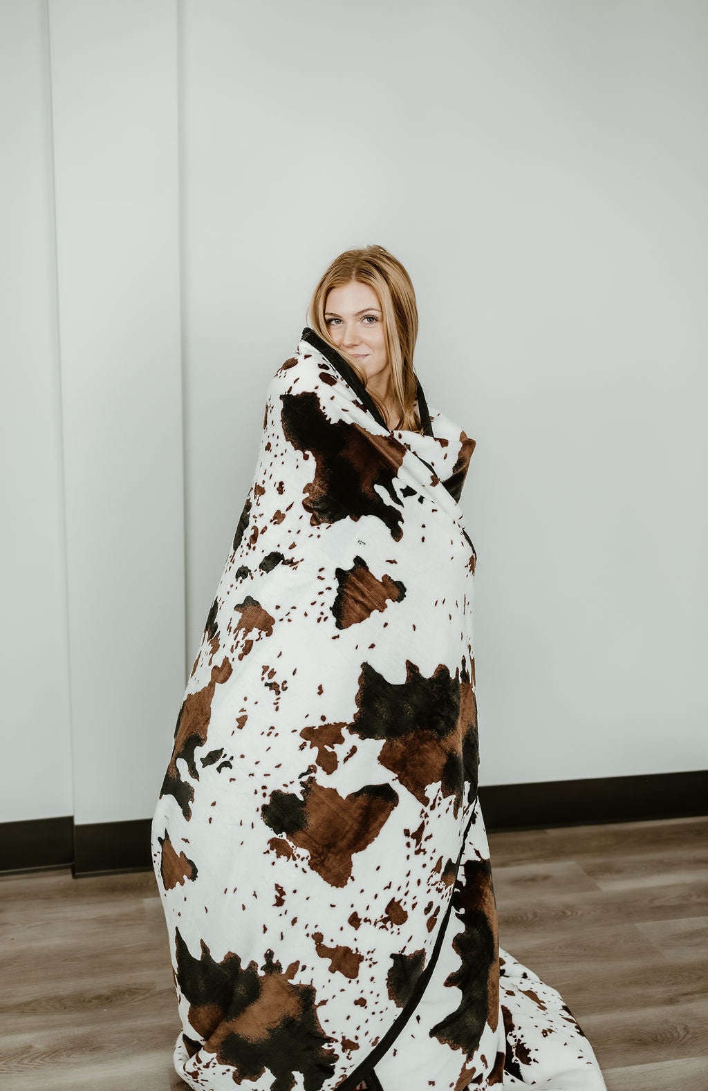 Moo Moo Cow Print Super Soft Blanket